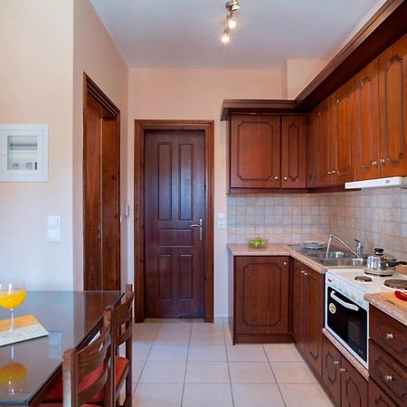 Liotrivi Apartments Vasiliki  Bagian luar foto